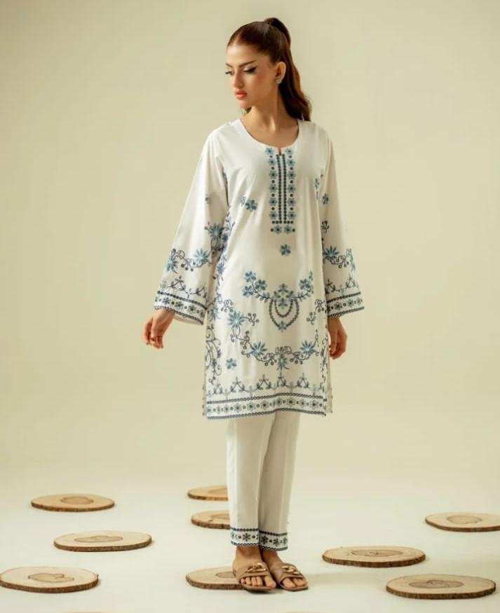 LAWN EMBROIDERED 2PC UNSTITCH S28