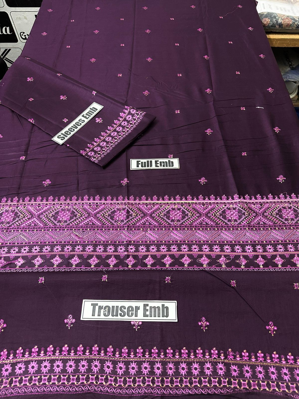 LAWN EMBROIDERED 2PC UNSTITCH S38