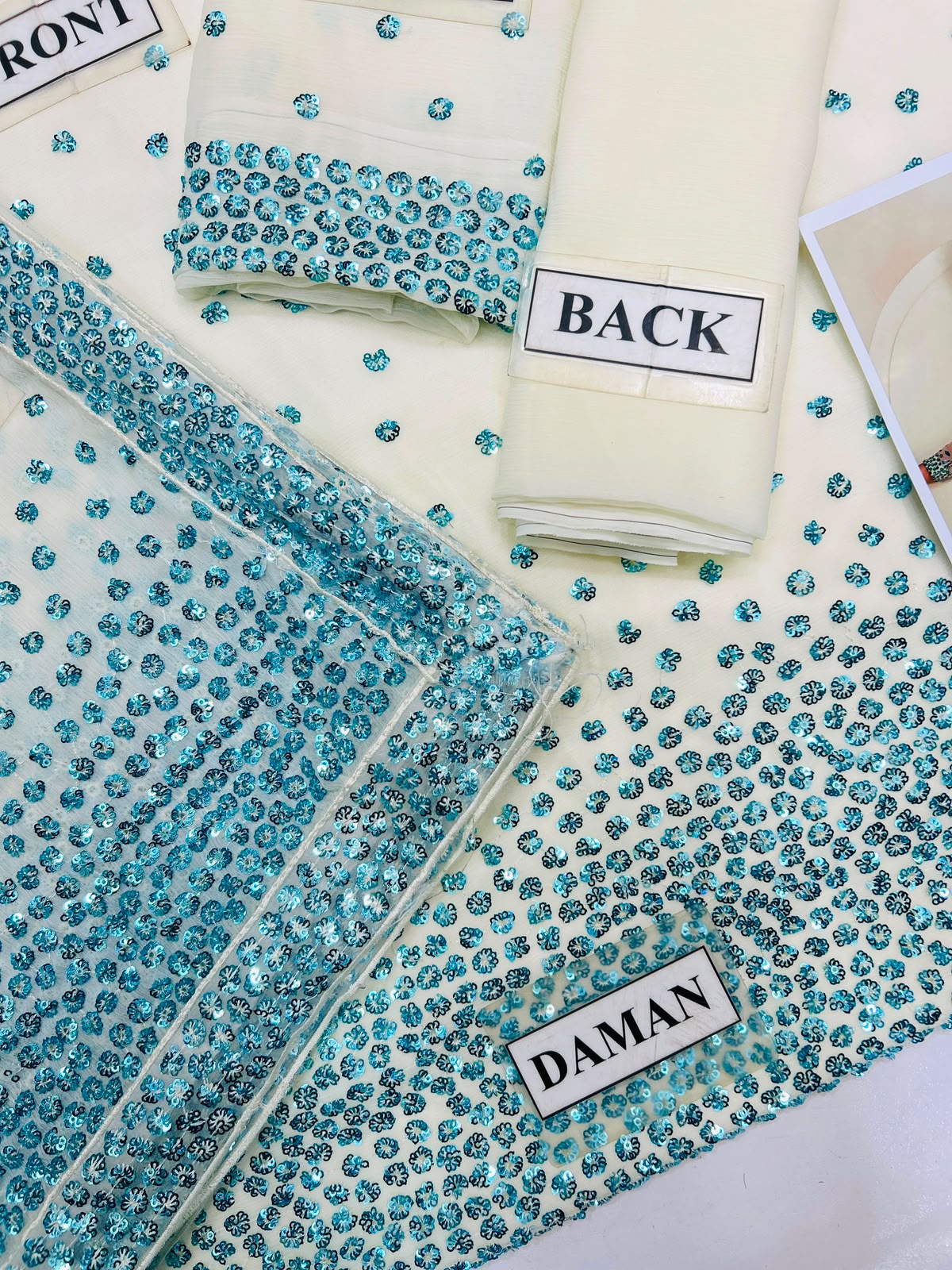Jazmin EMBROIDERED 3PC UNSTITCH