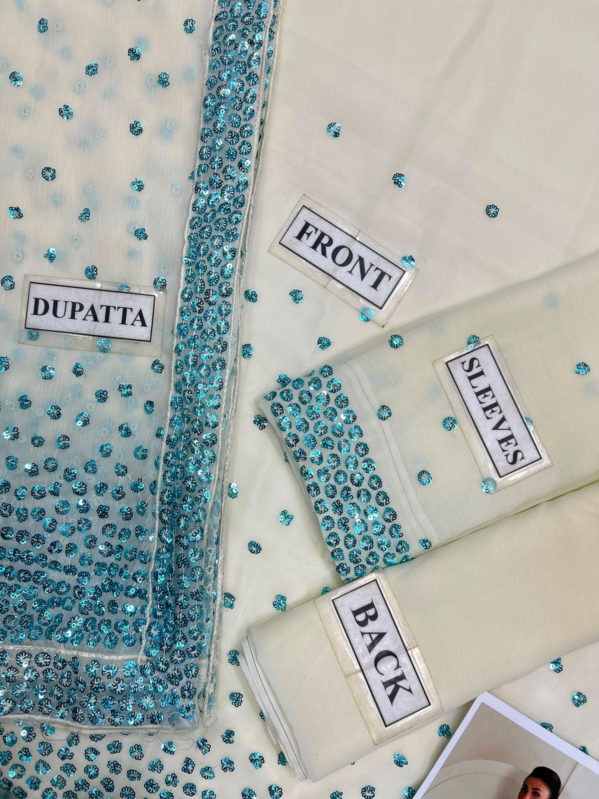 Jazmin EMBROIDERED 3PC UNSTITCH