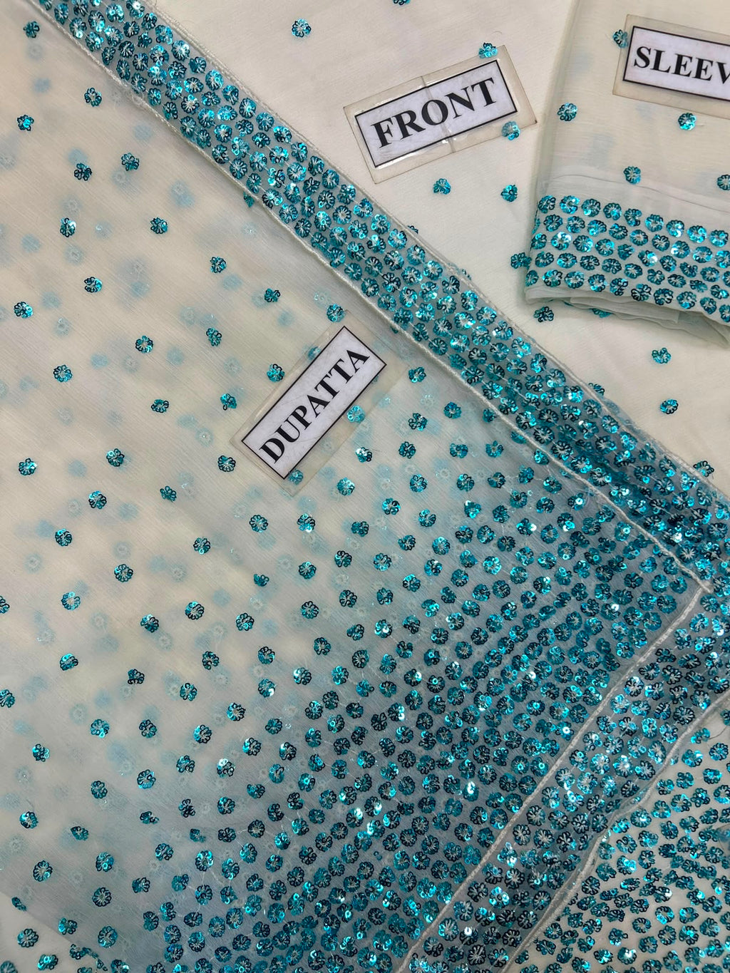 Jazmin EMBROIDERED 3PC UNSTITCH
