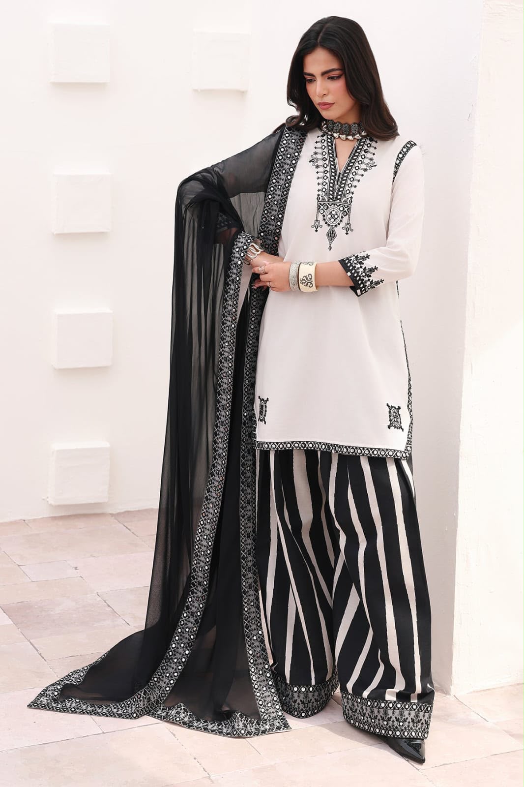 Charizma EMBROIDERED 3PC UNSTITCH