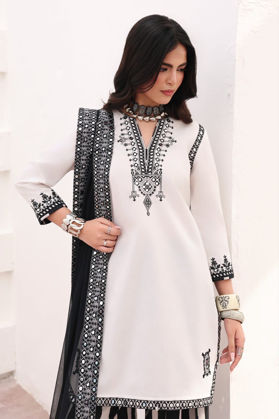 Charizma EMBROIDERED 3PC UNSTITCH