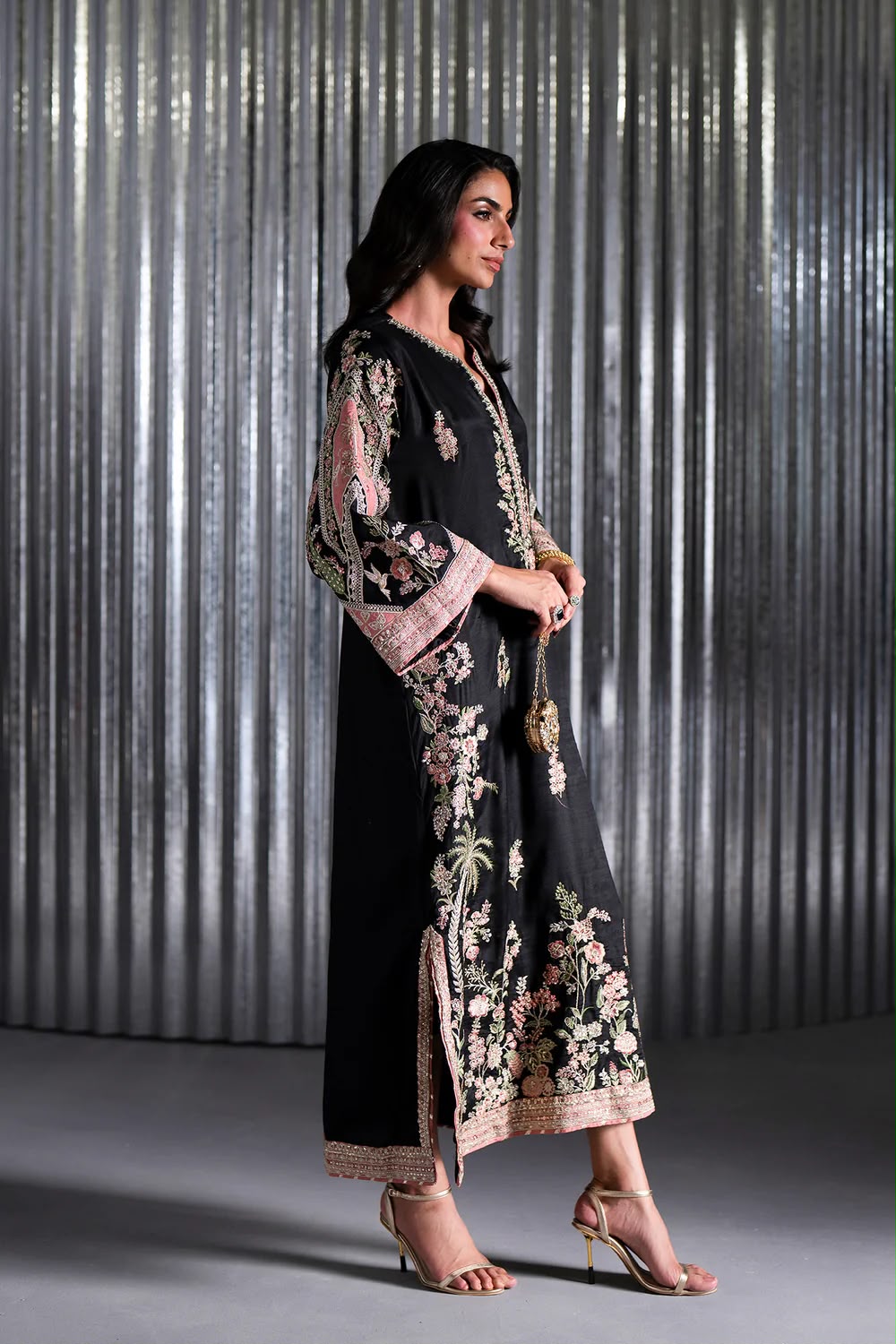 BLACK ETHNIC EMBROIDERED