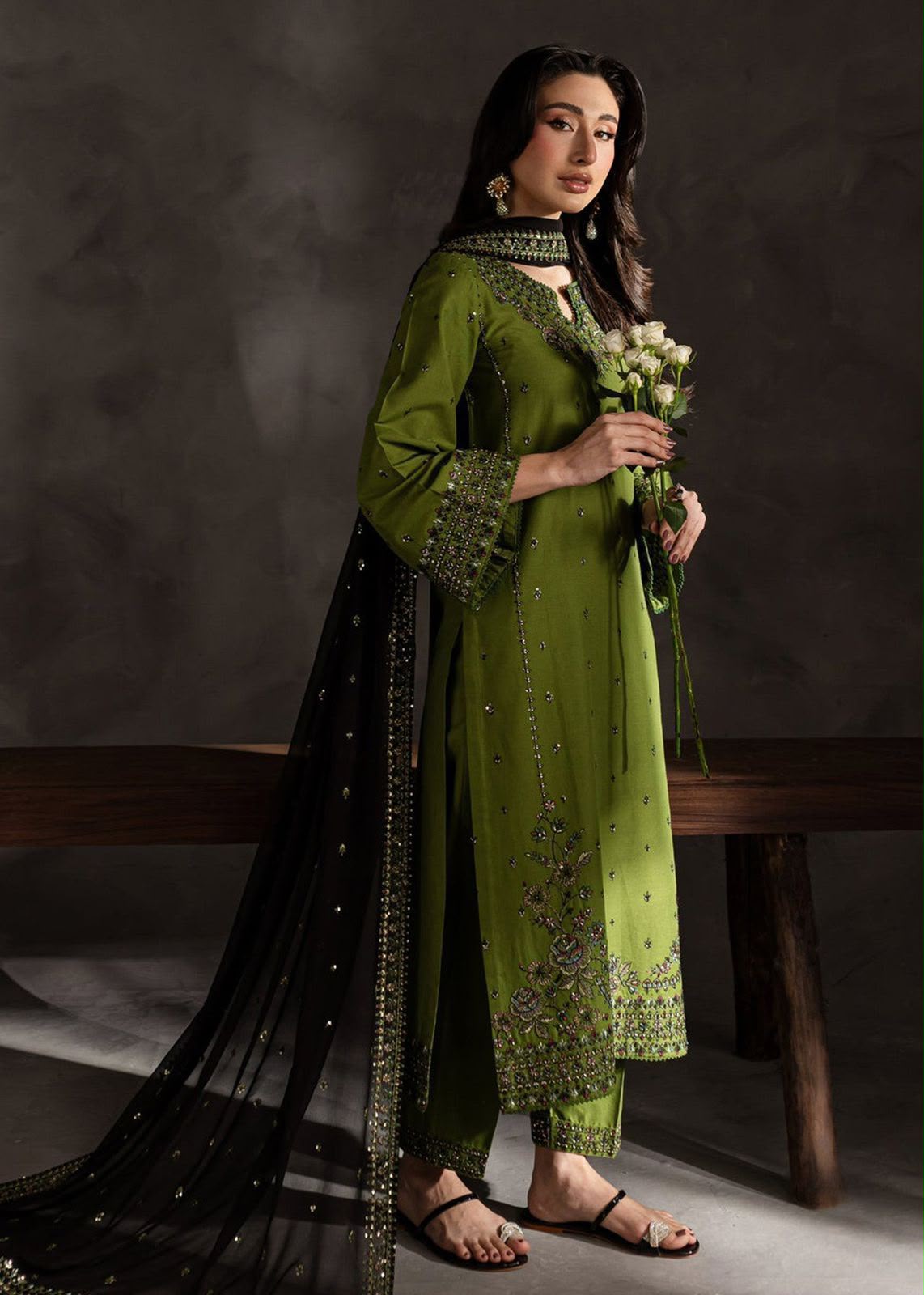 ELEGANT 2653 Best Quality lawn 90/70
