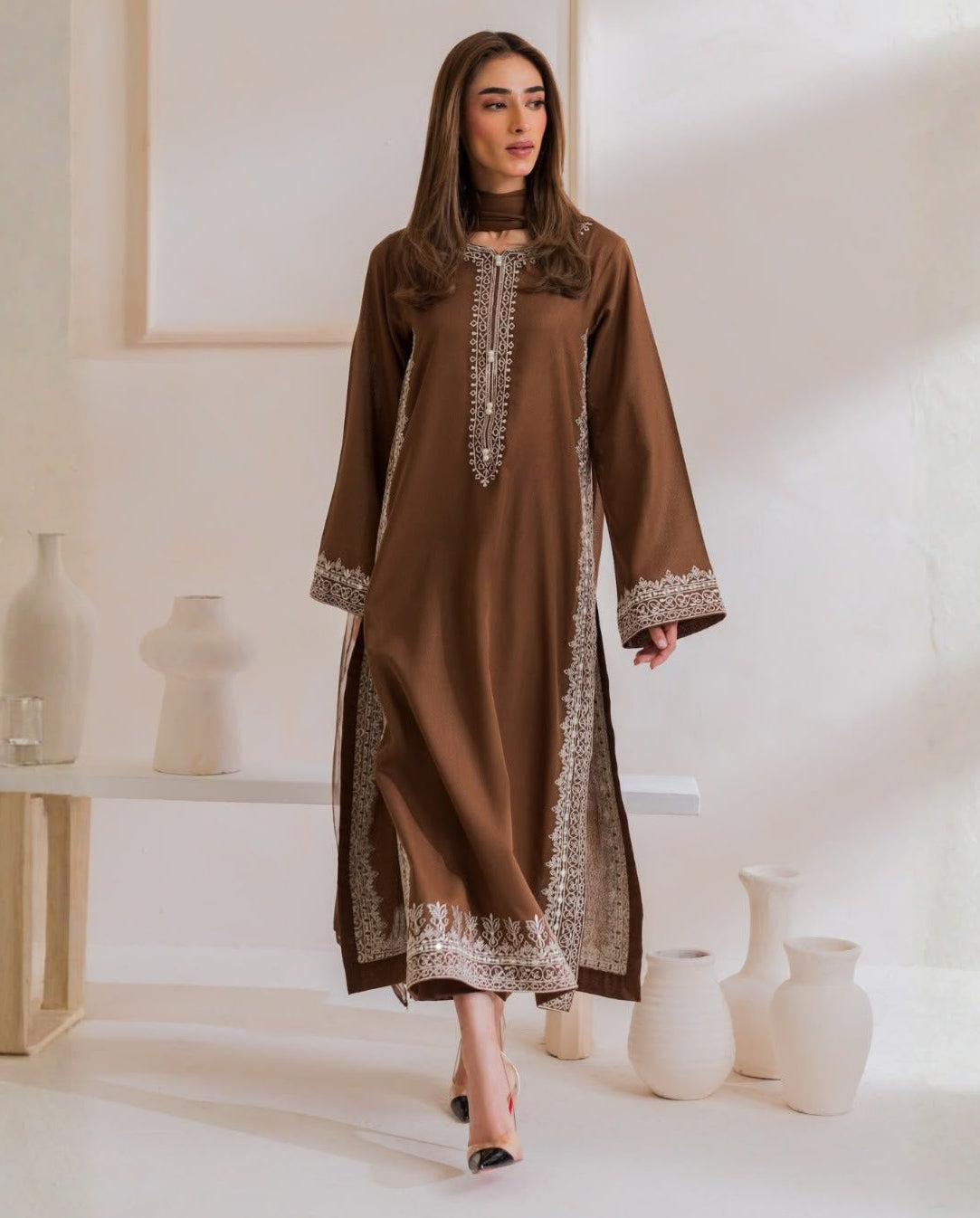Laam Dhanak Winter Collection 2026 – Front & Sleeves Heavy Embroidered 2 Piece Suit