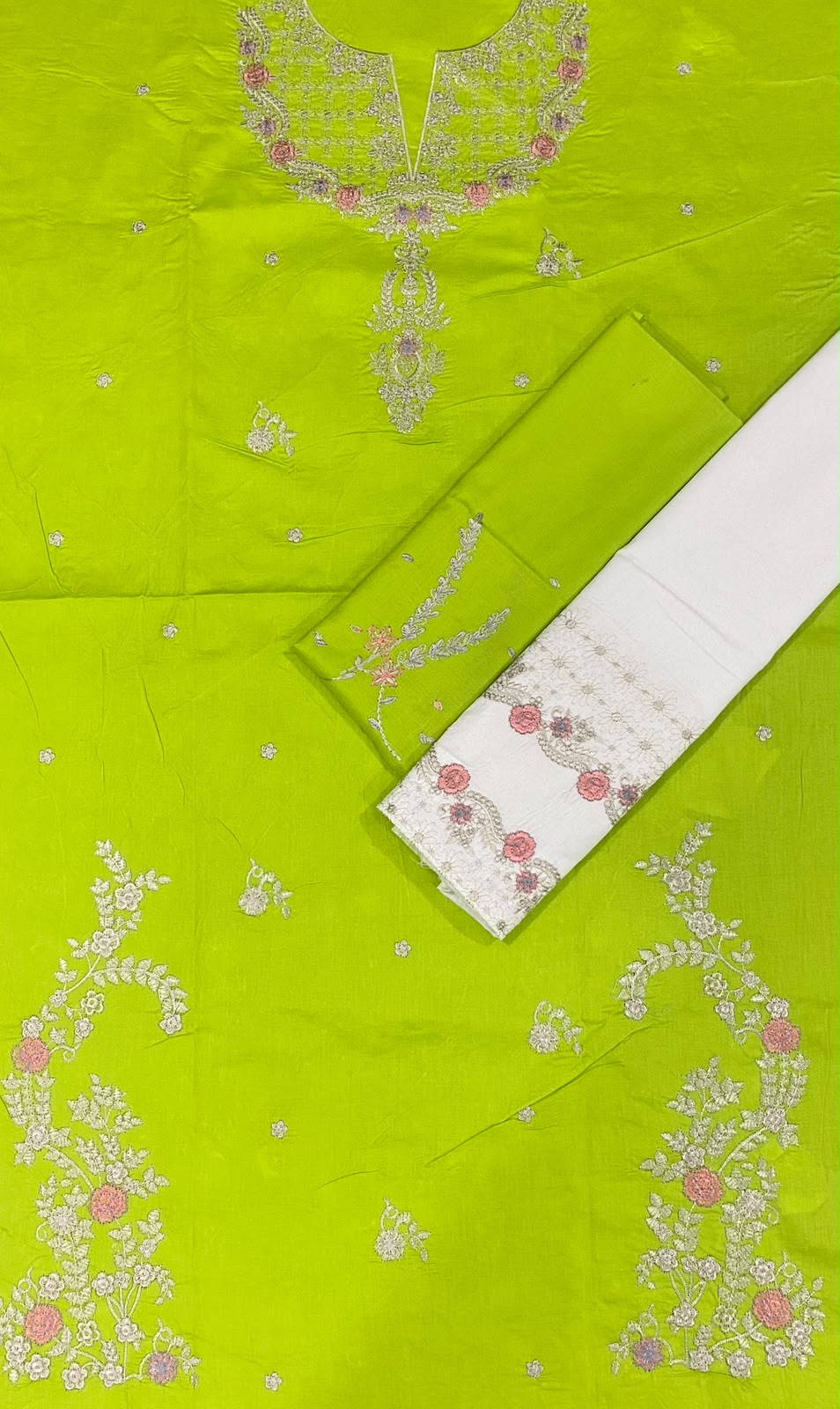 LAWN EMBROIDERED 2PC UNSTITCH S29