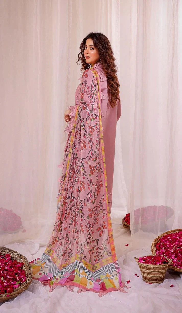 IZEL Winter Dhanak Collection – Embroidered 3 Piece Suit with Printed Wool Shawl